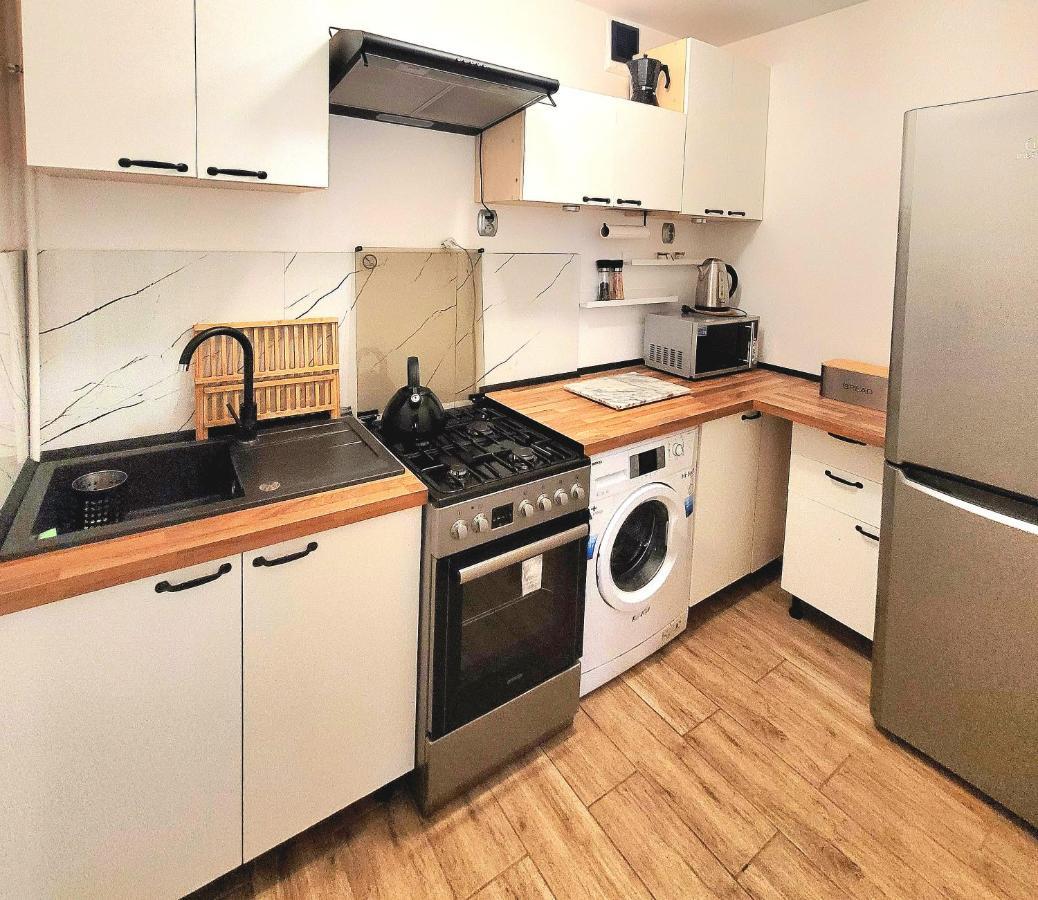 Apartament Na Matejki ชวีโนวิชแจ ภายนอก รูปภาพ